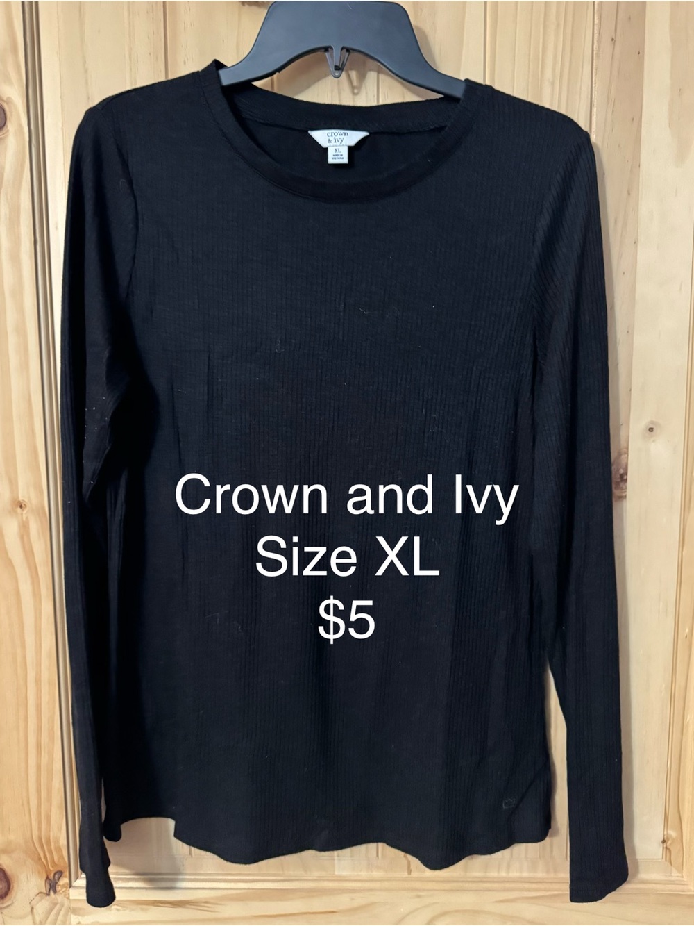 crown & ivy Black Ribbed Long Sleeve Crewneck Top